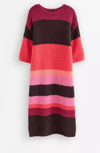 Pletené šaty, 999 Kč