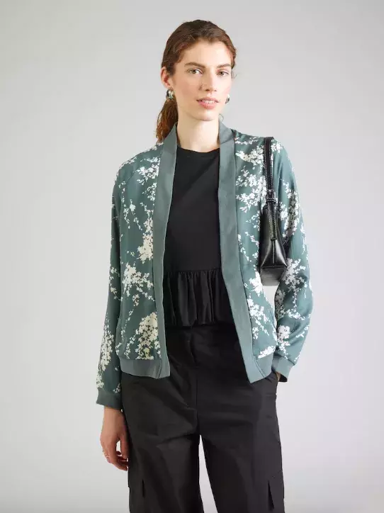 <p>ABOUT YOU 593 Kč</p>
