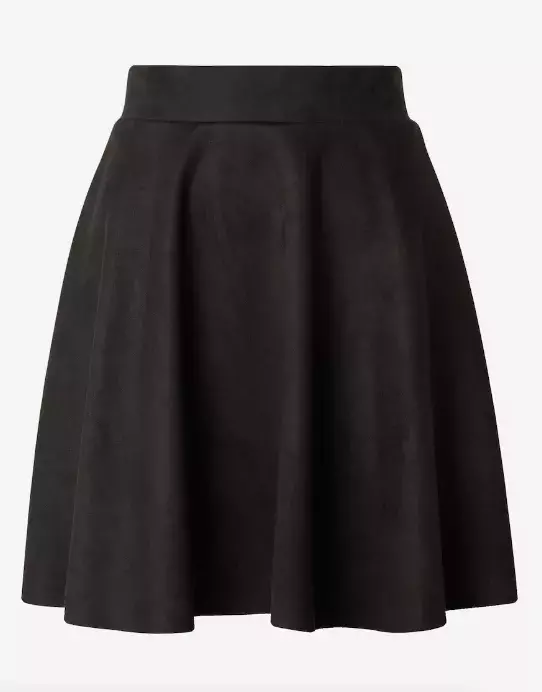 <p>ABOUT YOU 815 Kč</p>
