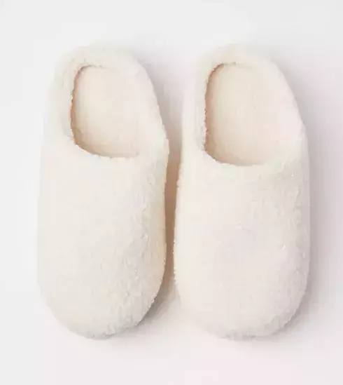 Chlupatá domácí obuv