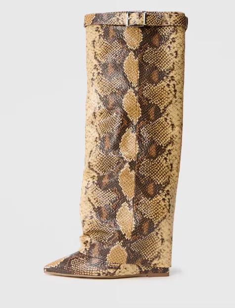 <p>Steve Madden 3816 Kč</p>
