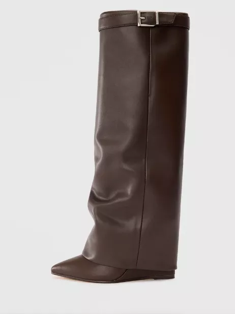 <p>Steve Madden 3816 Kč</p>
