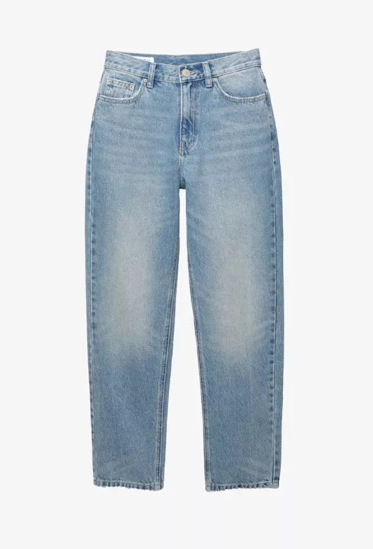 Rovné džíny, PULL&BEAR, 649 Kč