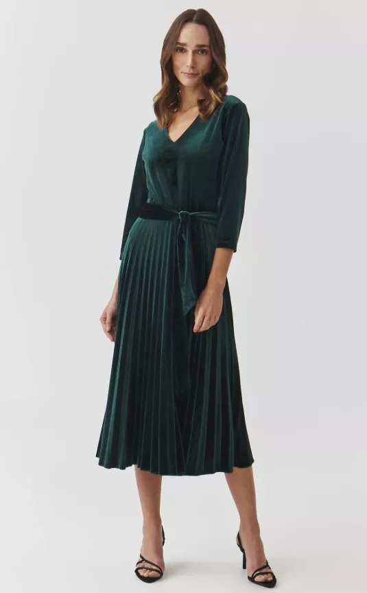 Sametové šaty, TATUUM, 2 599 Kč