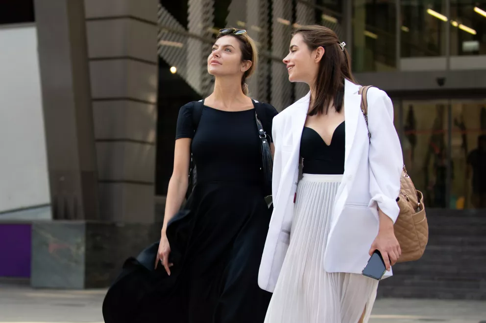 krásné ženy v saku