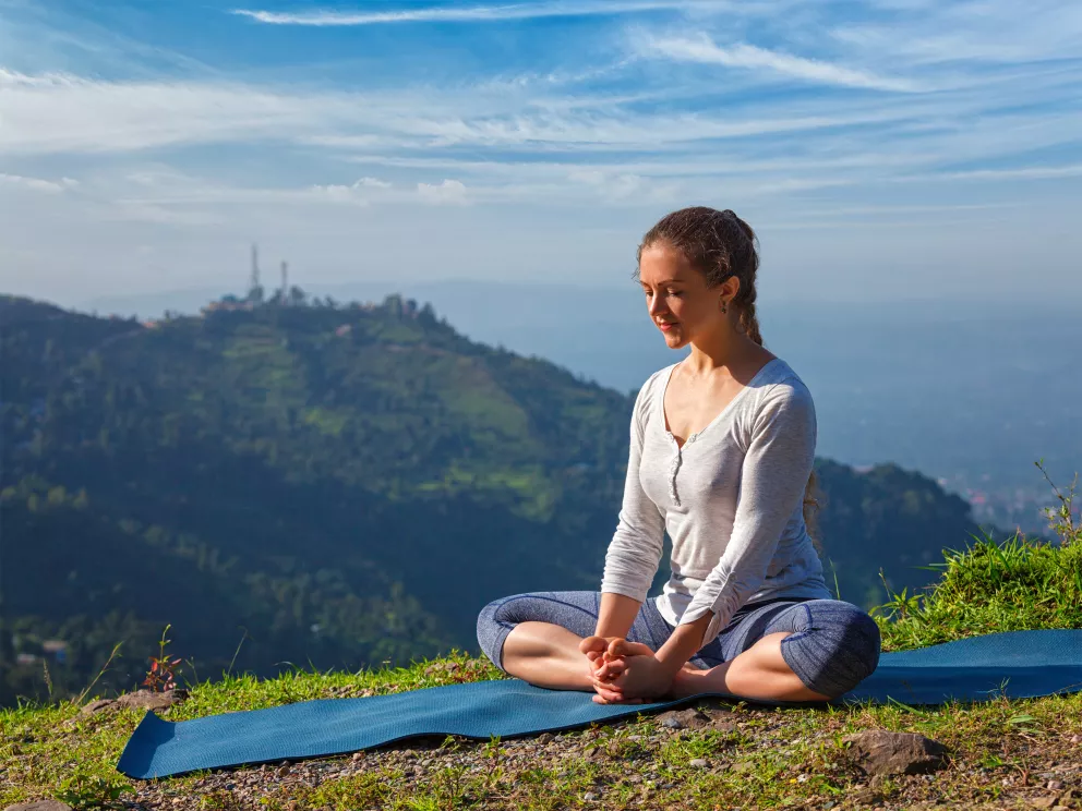 <p>Uvolníte chronicky stažené vnitřní strany stehen a svaly v oblasti třísel.</p>
