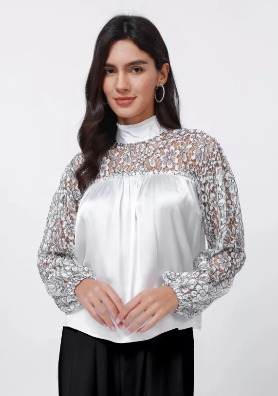 Halenka s dvoubarevnou krajkou, Anna Field, 630 Kč