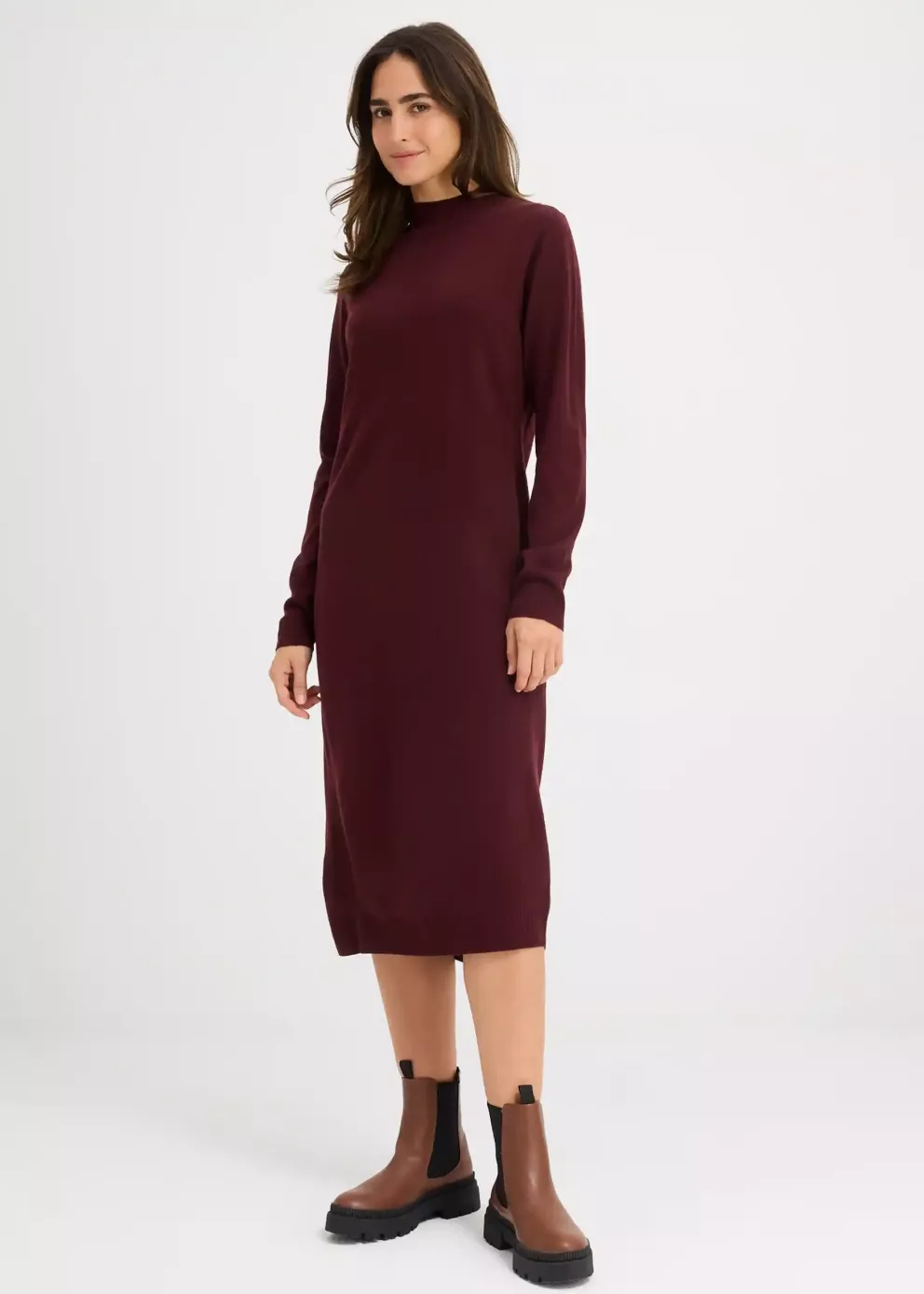 Slavnostní outfit v burgundské