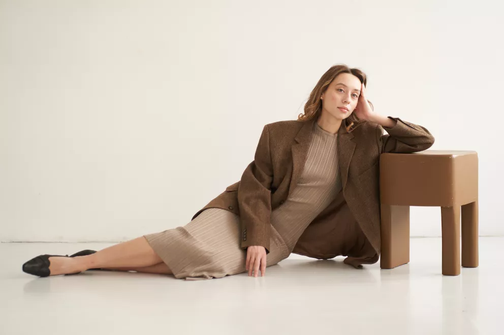 Odstíny hnědé jako nová černá pro zimu 2025 / 2026