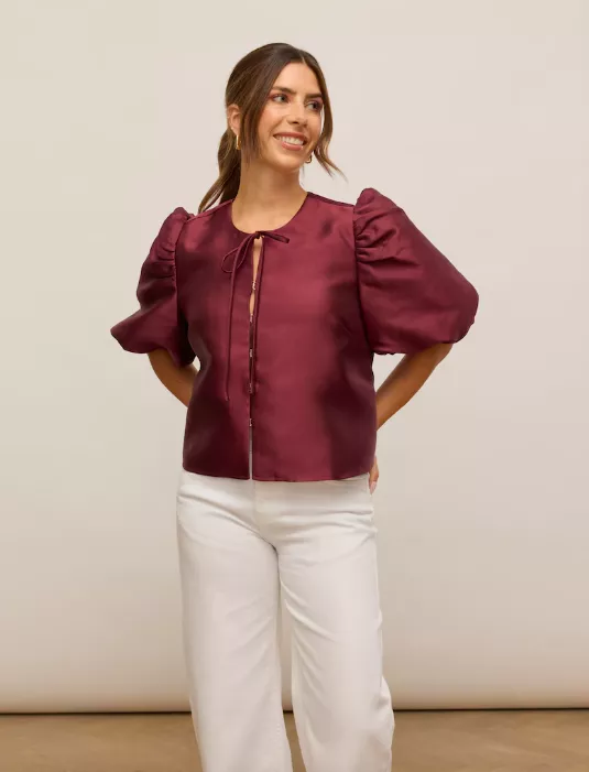 <p>noar studios 1049 Kč</p>
