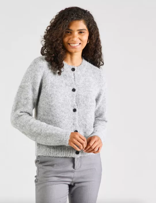 <p>VERO MODA 755 Kč</p>
