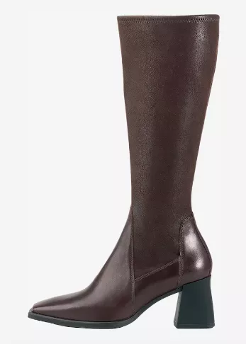 <p>VAGABOND 4699 Kč</p>
