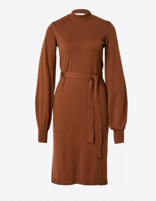 <p>ABOUT YOU 889 Kč</p>
