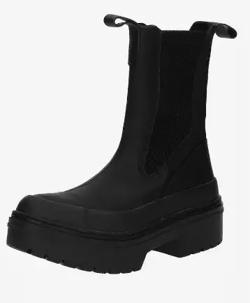 <p>CONVERSE 2426 Kč</p>
