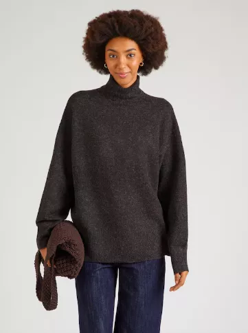 <p>VERO MODA 899 Kč</p>
