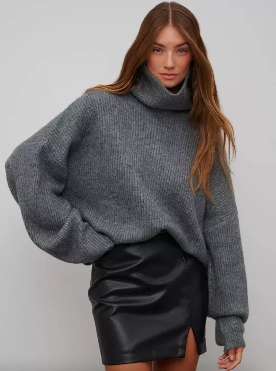 <p>RÆRE 1700 Kč</p>
