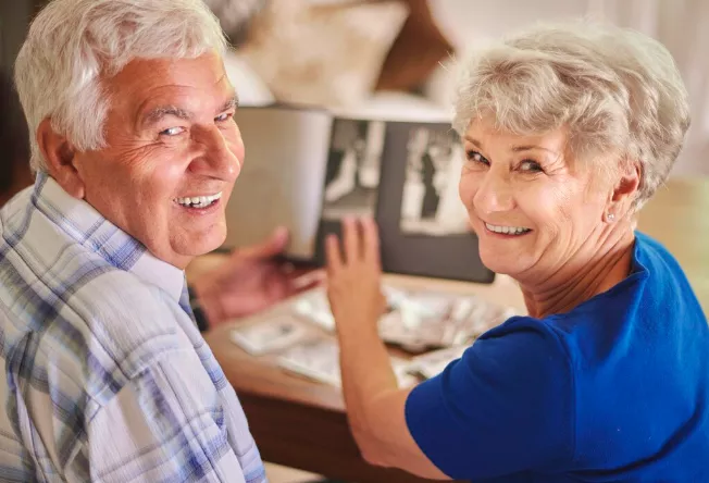 Proč odkládáme staré lidi do pečovatelských domů