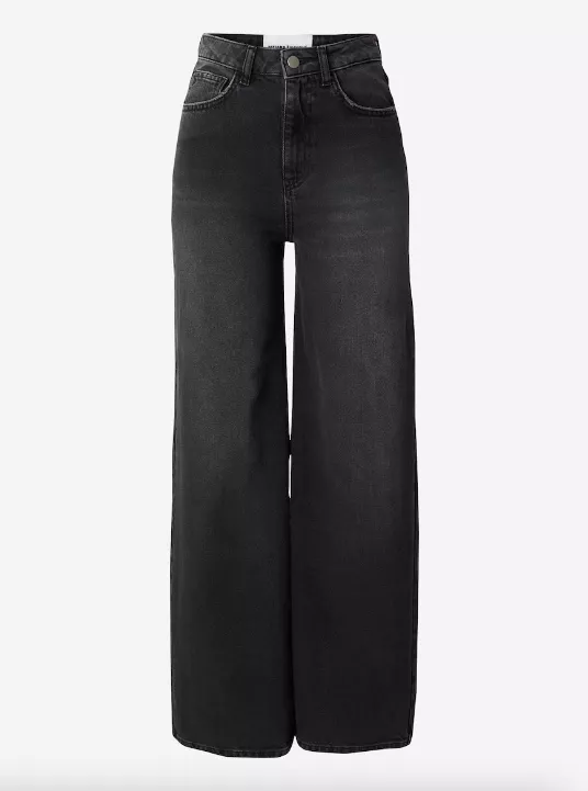 <p>Tatiana Zidekova 1599 Kč</p>
