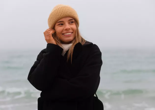 Pokud bychom měli vybrat skutečně jen jeden kousek, byl by to jednoznačně černý kabát. 