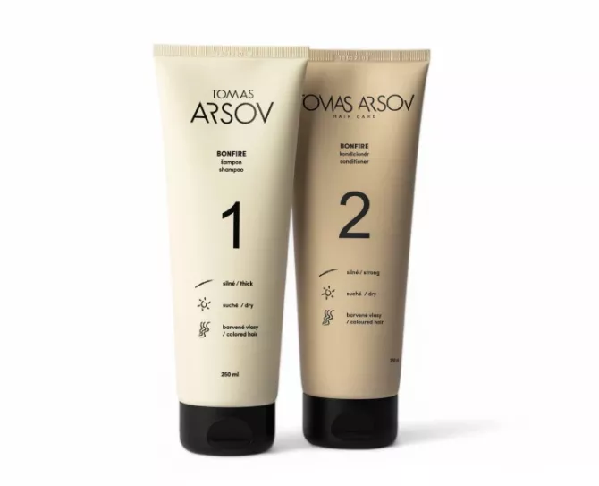 <p>Tomas Arsov 439 Kč</p>
