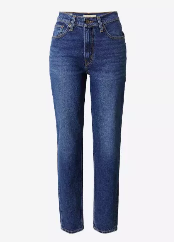 <p>LEVI'S 3199 Kč</p>
