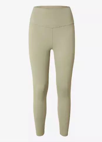 <p>NIKE 1079 Kč</p>
