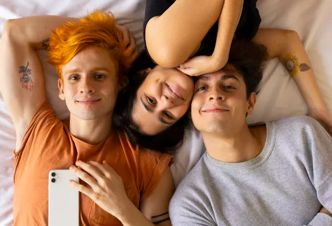 Příběh: Je mi 45 a mám dva milence. Konečně mám "vztah", který mi vyhovuje, svěřila se Monika (45)