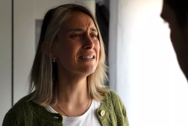 Příběh: Odkopl mě jako kus hadru. Myslela jsem, že už se z toho dna nezvedne, svěřila se nám Radana (39)