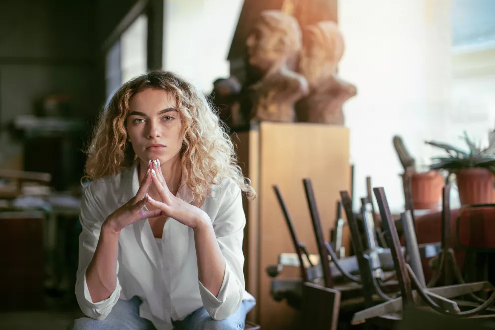 žena, single, smutek, chaos, problémy