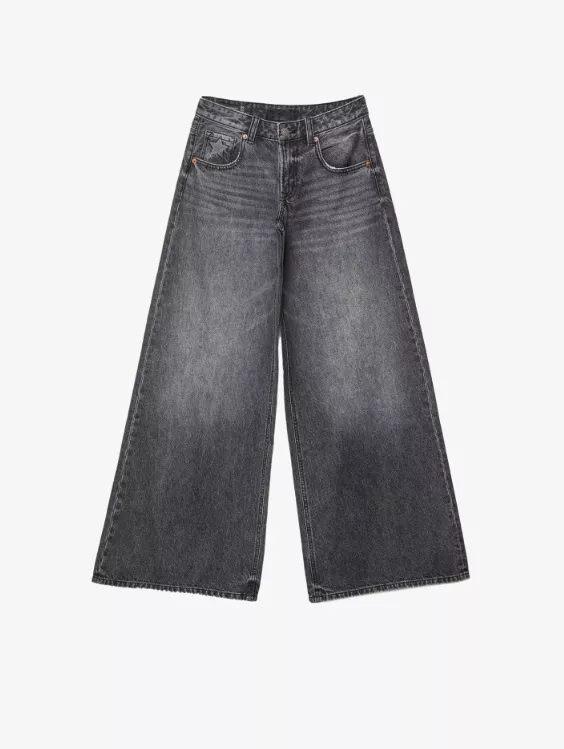 Široké džíny, Stradivarius, 999 Kč