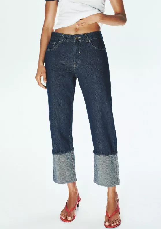 Džíny s vysoko ohrnutými nohavicemi, PULL&BEAR, 849 Kč