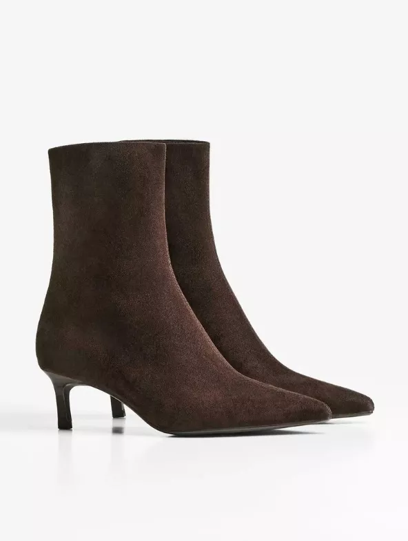 Kozačky, Bershka, 999 Kč