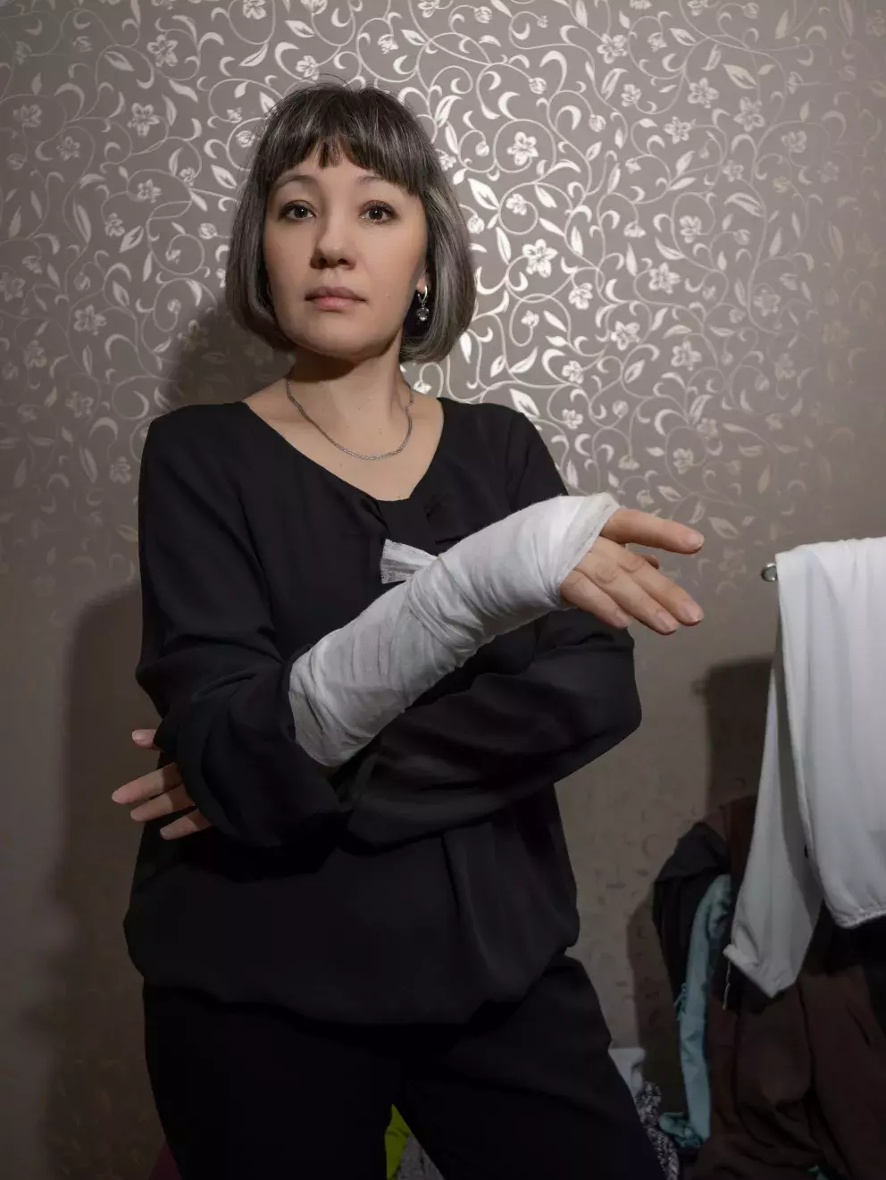 žena, úraz, ruka, problém, manželství, smutek