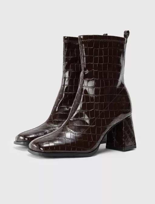 Hnědé kozačky, Even&Odd, 1 010 Kč