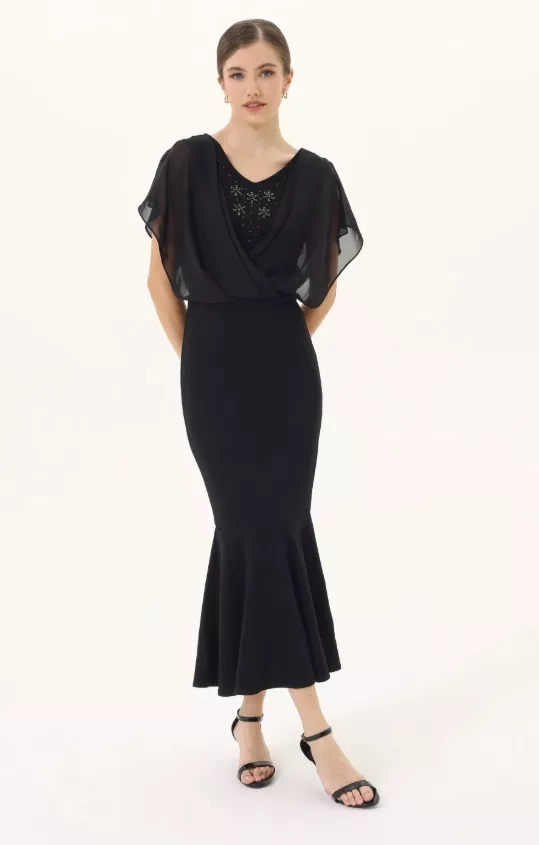 Šaty s jemným detailem, Anna Field, 570 Kč