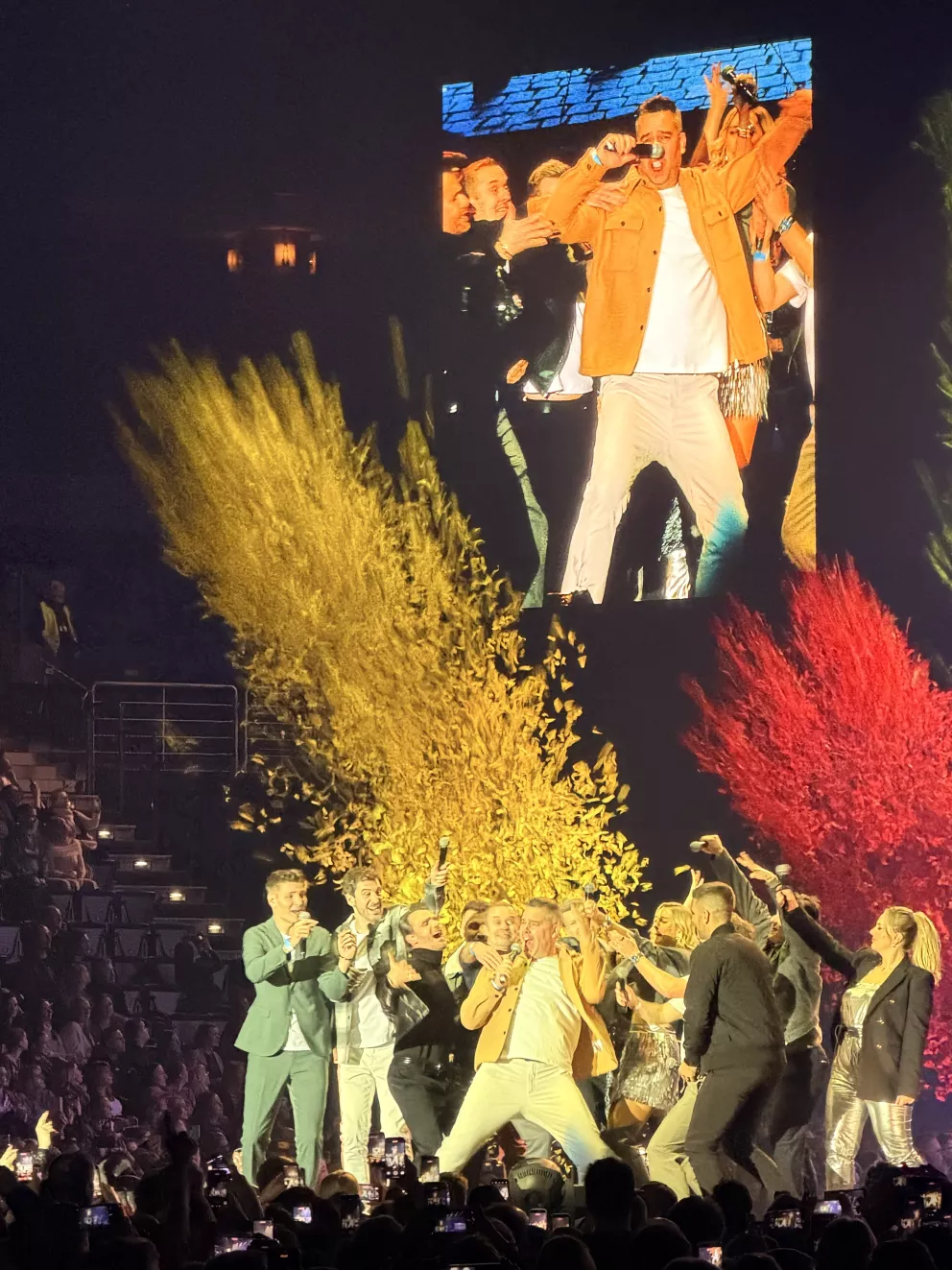 team Evropy 2 vystoupil s jejich vánočním songem i s Patrikem