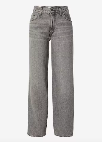 <p>LEVI'S 2204 Kč</p>
