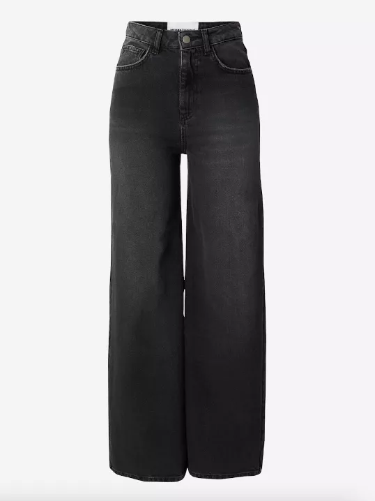 <p>Tatiana Zidekova 1599 Kč</p>
