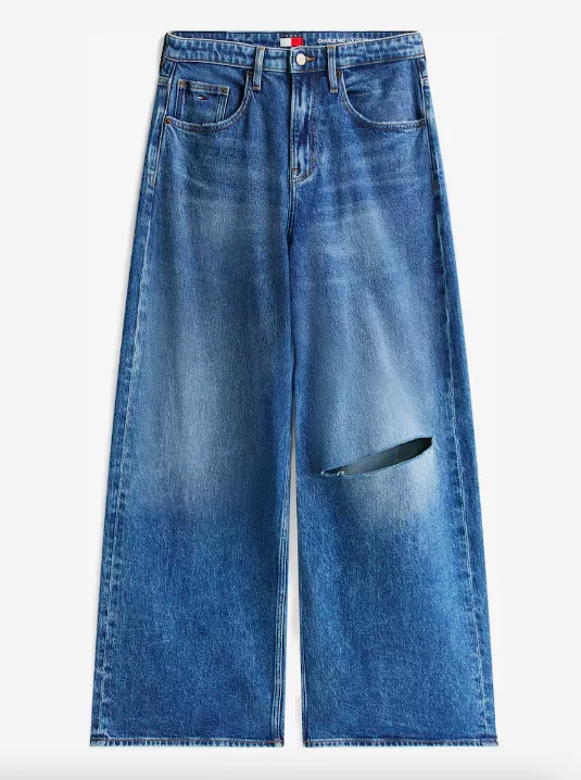 <p>Tommy Jeans 1400 Kč</p>
