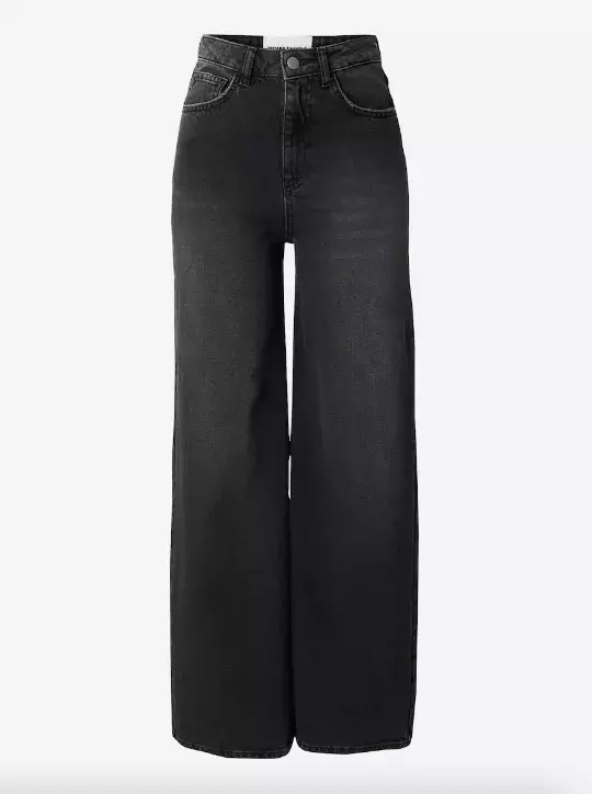 <p>Tatiana Zidekova 1599 Kč</p>
