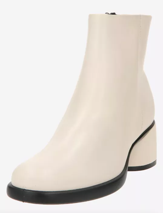 <p>ECCO 2749 Kč</p>
