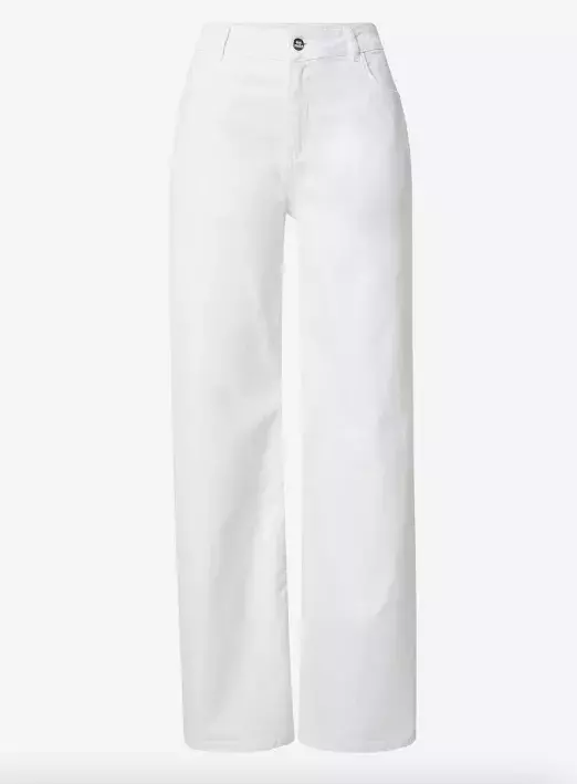 <p>noar studios 1279 Kč</p>
