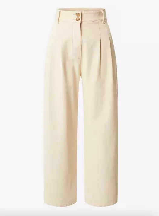 <p>EDITED 1279 Kč</p>
