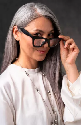 Nejlepší tonery na šedivé vlasy: Obnoví jas a zářivost nejen ženám po 50