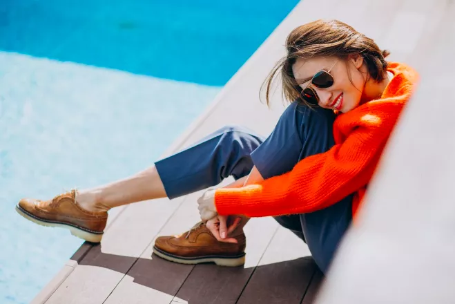 Tenisky ustoupí těmto pohodlným botám: Hlavní trend bot nadcházející sezóny 