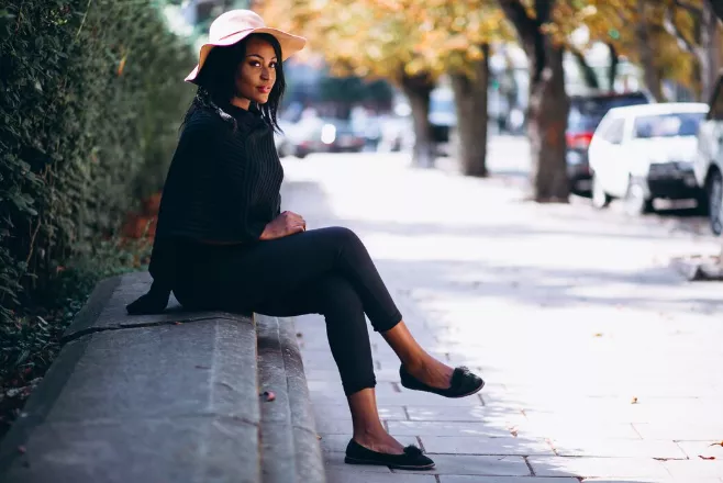 Tenisky ustoupí těmto pohodlným botám: Hlavní trend bot nadcházející sezóny 