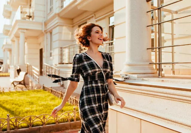 Tento skandinávský vzor vládne nadcházející sezóně. Nosit jej můžete na všem, od sukní po kalhoty