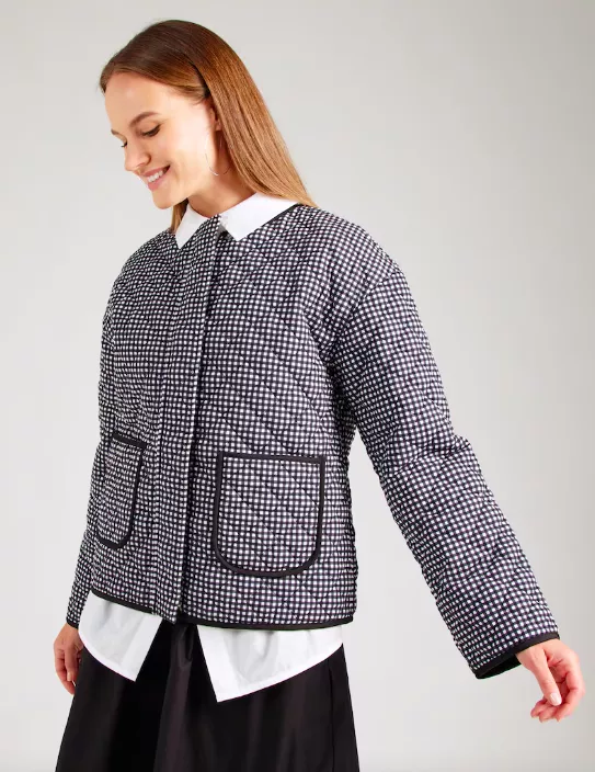 <p>VERO MODA 472 Kč</p>
