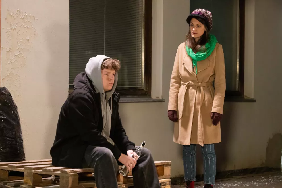 Ulice: Kolem Soni to začíná houstnout, Adriana řeší vztah, Lumír se třese strachy