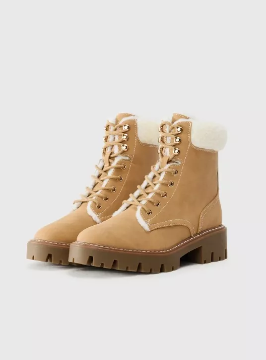 Farmářky s beránkem, ONLY SHOES, 1 680 Kč